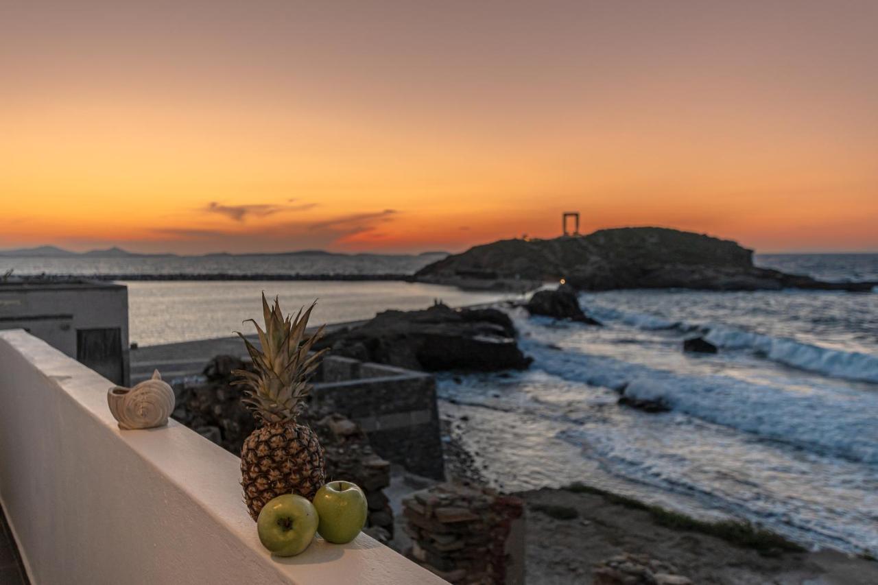 Fleria Seaview Suites Naxos City Exterior photo
