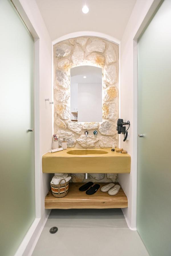 Fleria Seaview Suites Naxos City Exterior photo