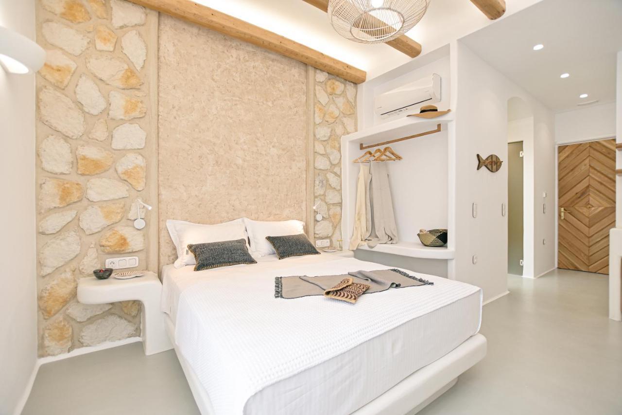 Fleria Seaview Suites Naxos City Exterior photo