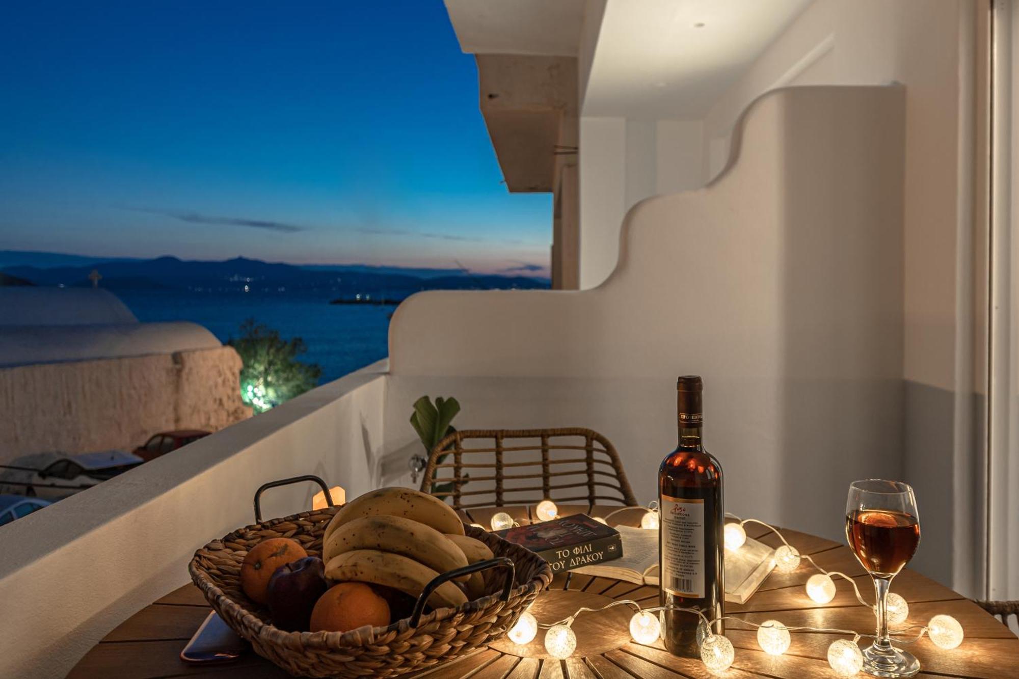 Fleria Seaview Suites Naxos City Exterior photo