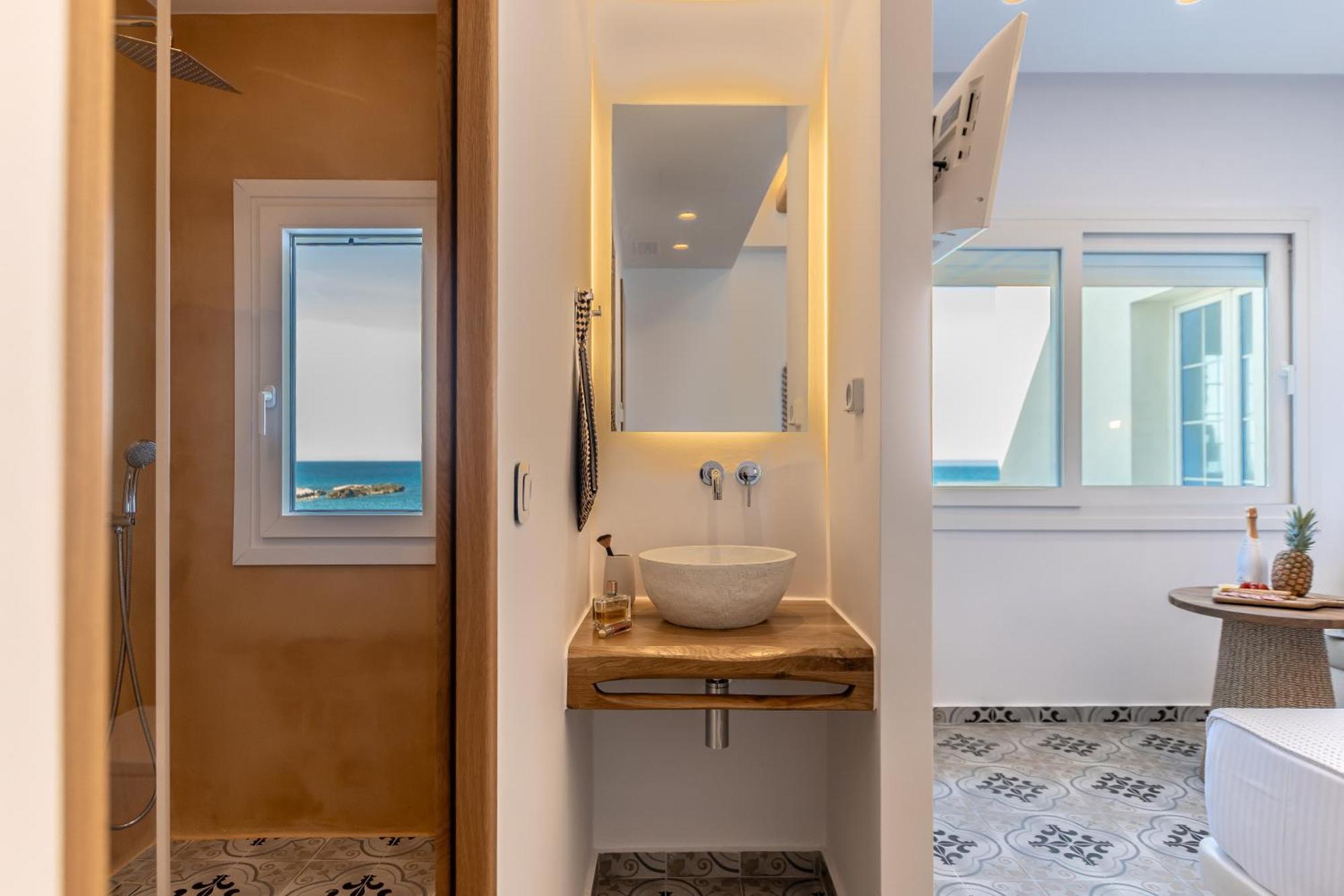 Fleria Seaview Suites Naxos City Exterior photo